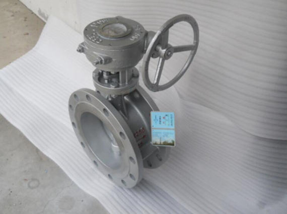 三偏心硬密封蝶閥照片 碳鋼硬密封法蘭蝶閥結(jié)構(gòu)圖 渦輪傳動法蘭蝶閥實(shí)拍圖